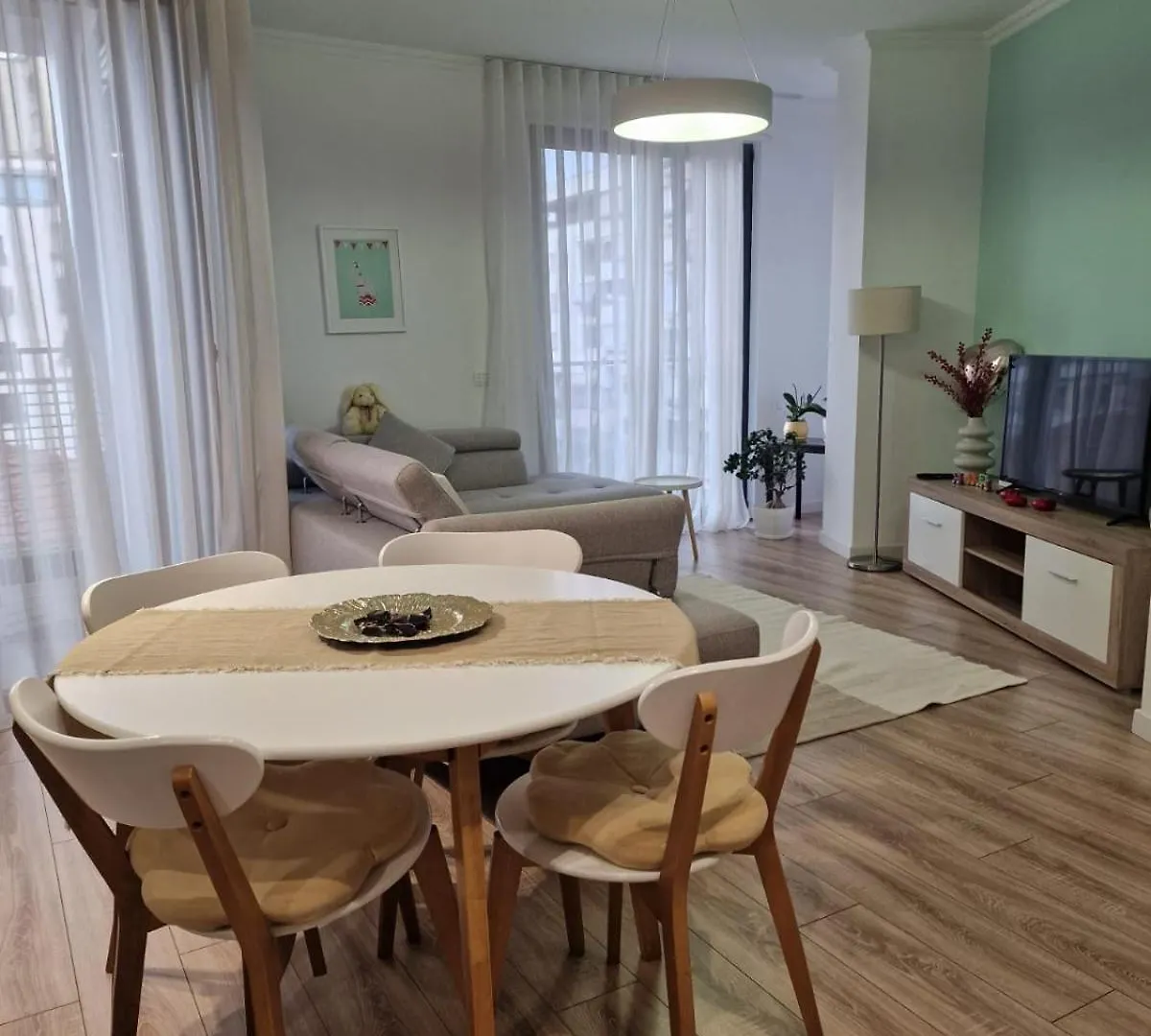 Ema Apartment contacts