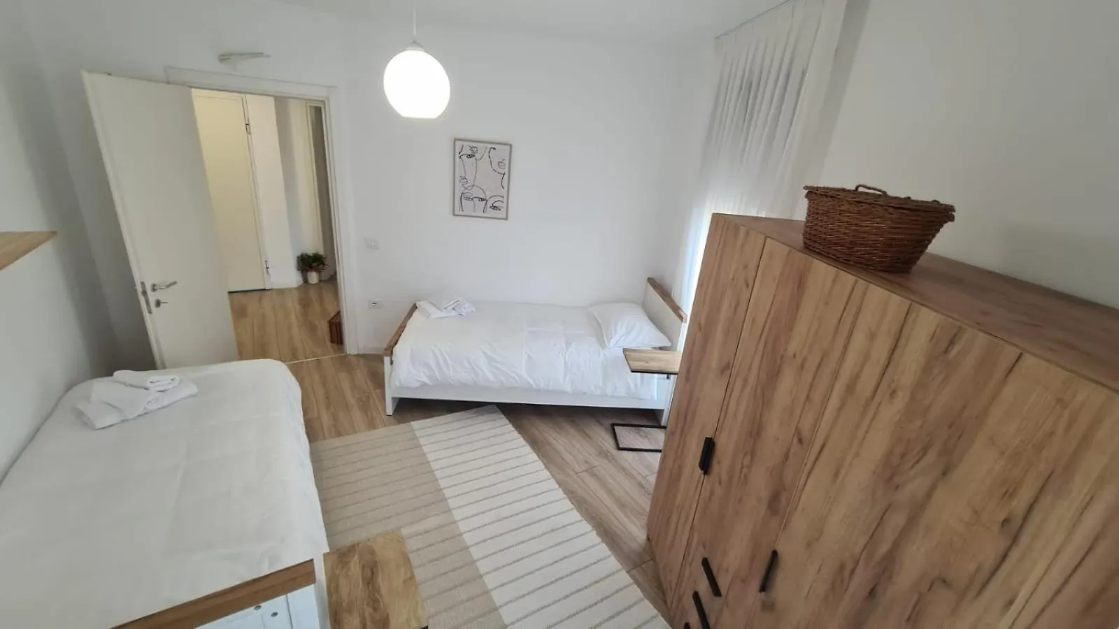 Ema Apartment Tirana 0*,